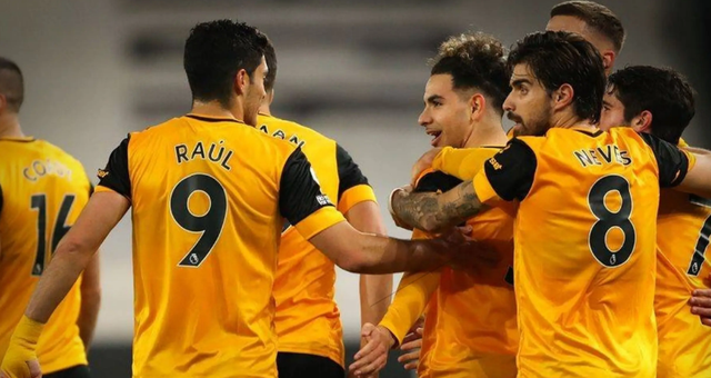 LNG赛后群访 Scout：五个人和教练有很多地方要改 下限太低了